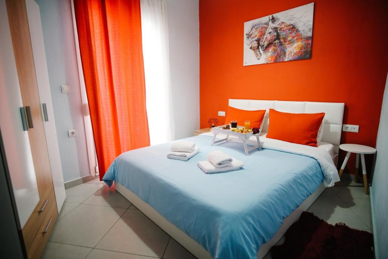 Violet City Center Apartments Кавала Экстерьер фото