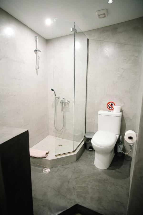 Violet City Center Apartments Кавала Экстерьер фото